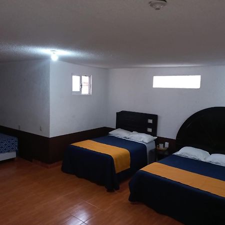 Hotel Alameda Maravatío Buitenkant foto