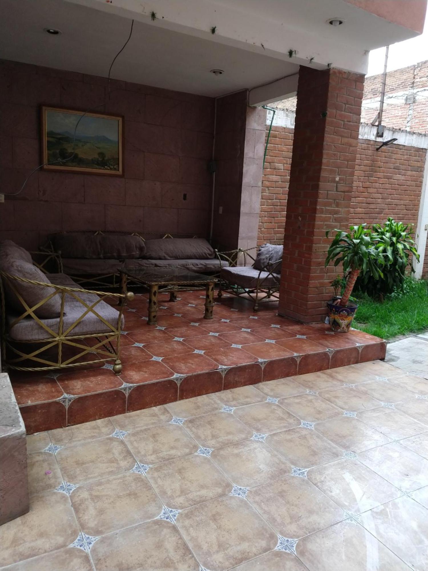 Hotel Alameda Maravatío Buitenkant foto