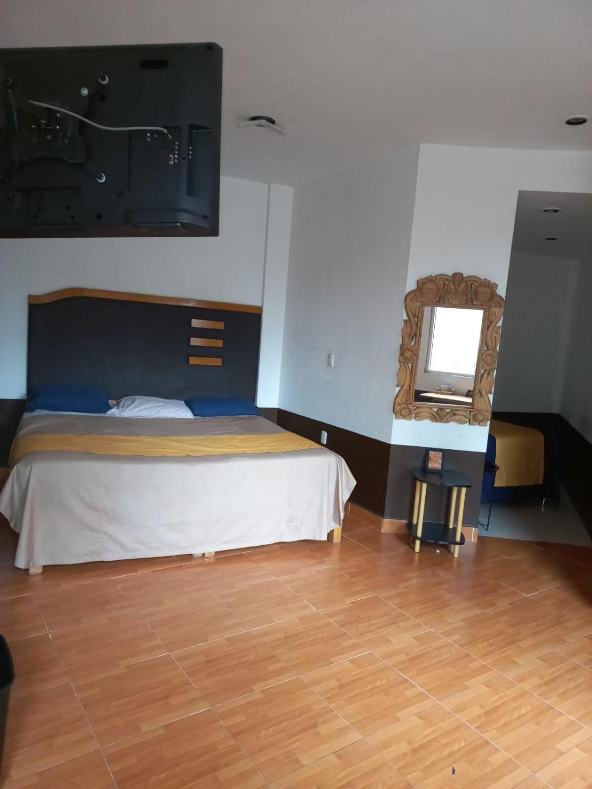 Hotel Alameda Maravatío Buitenkant foto